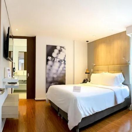 Quo Quality Hotel Manizales Exteriér fotografie Deluxe Room