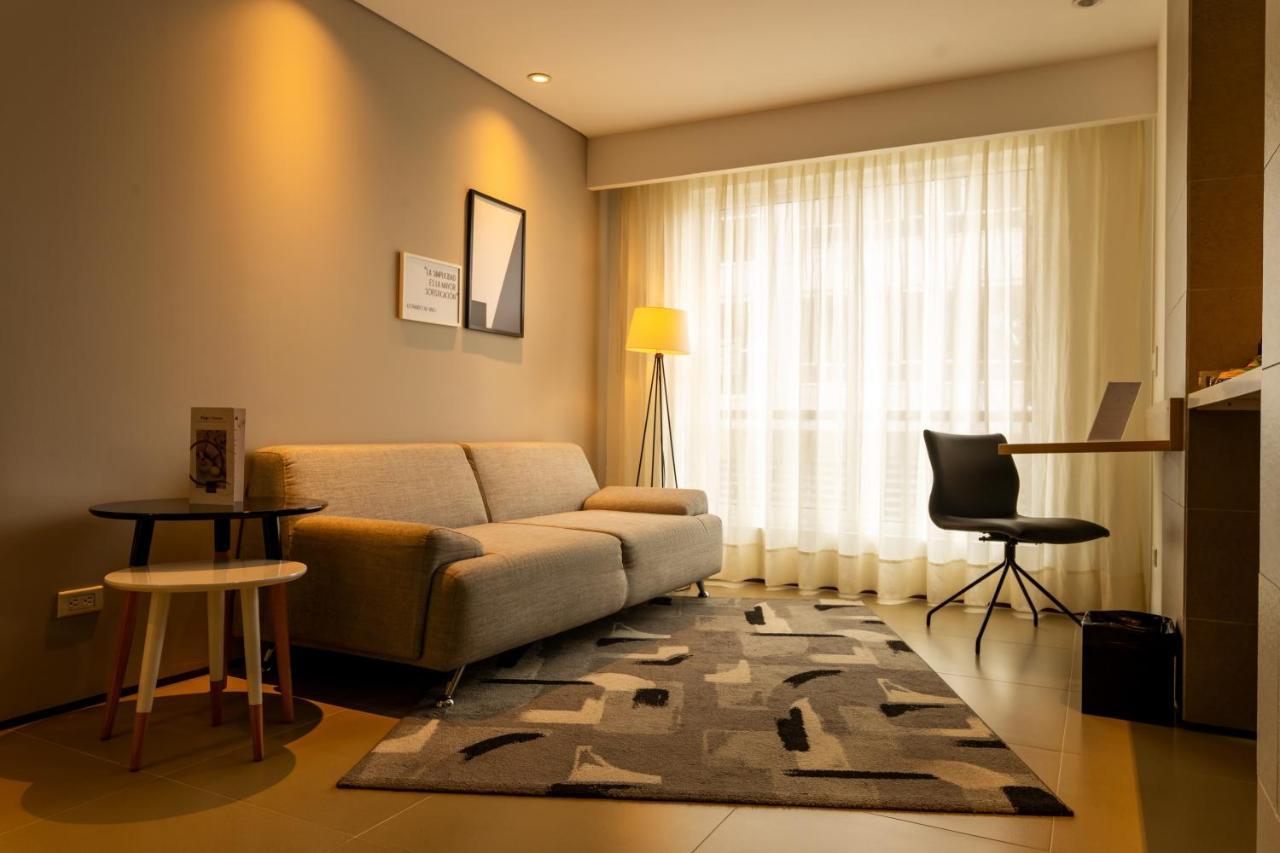 Quo Quality Hotel Manizales Exteriér fotografie A living room