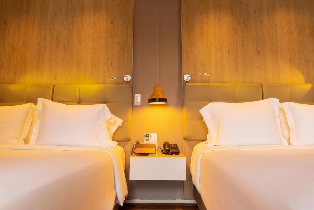Quo Quality Hotel Manizales Exteriér fotografie A room at the hotel