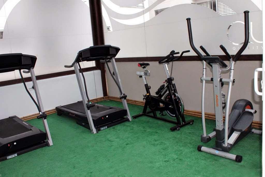 Quo Quality Hotel Manizales Zařízení fotografie Elliptical trainer (right)