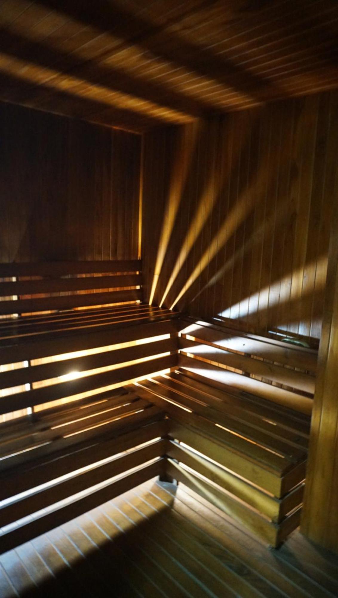 Quo Quality Hotel Manizales Exteriér fotografie The interior of a Finnish sauna